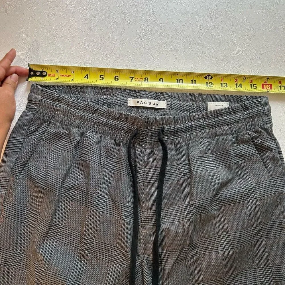 PacSun trendy jogger